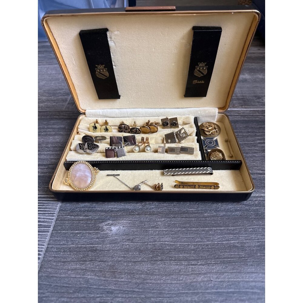 Vintage Men's Shields Jewelry box with vintage cufflinks and tie tacks